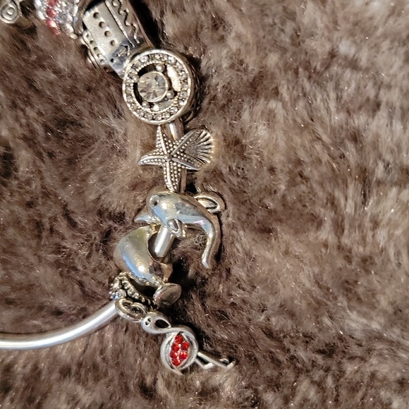 Cute Beach Bracelet - Picture 3 of 4